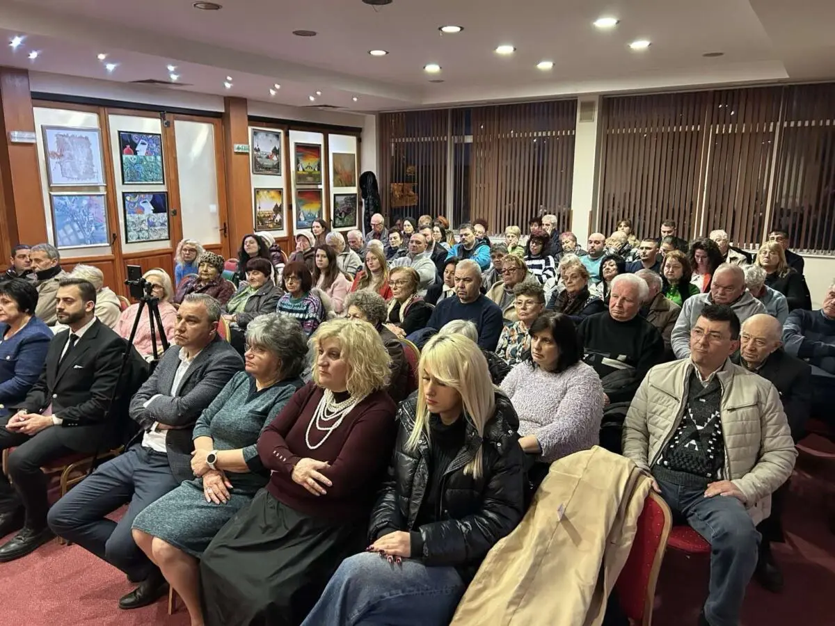 Kristian Vigenin in Veliko Tarnovo: Let us be uncompromising towards corruption and dependencies - photo 4