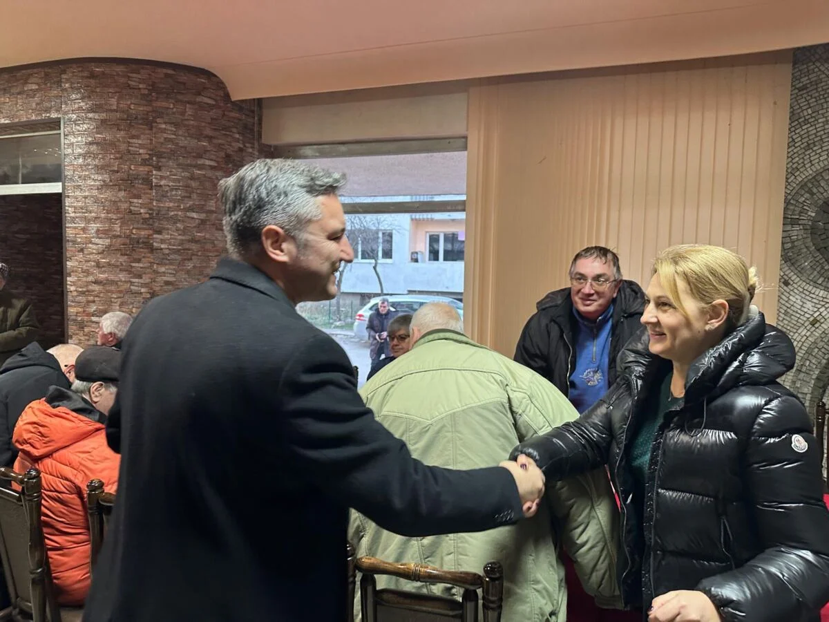 Vigenin in Kyustendil: A council of the BSP mayors and municipal councillors should provide solutions to the real problems - photo 4
