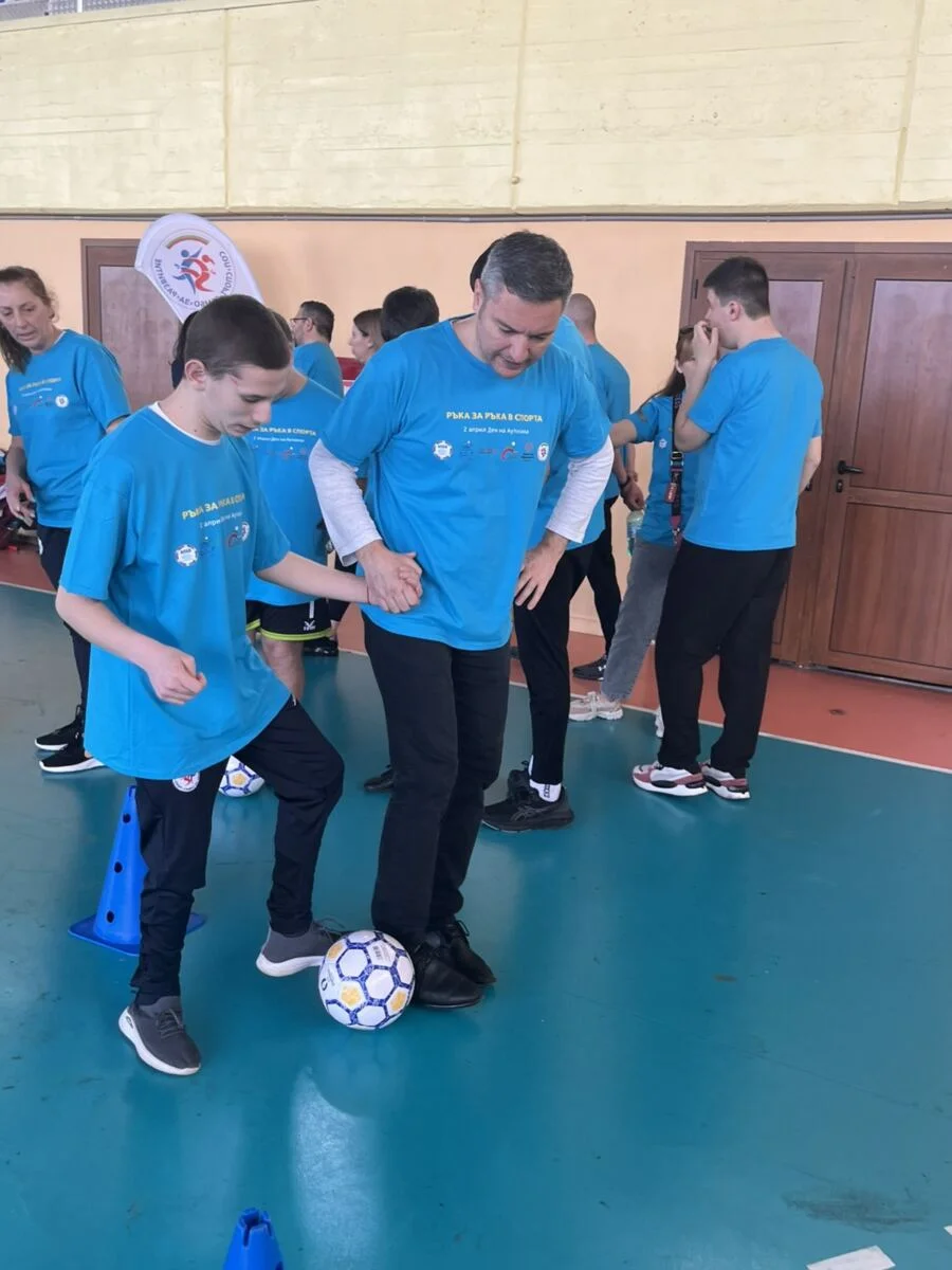 MEPs Vigenin and Penkova supported an initiative in support of children with autism - photo 3