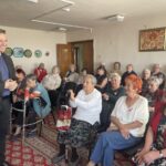 Kristian Vigenin congratulated the women from the Home for Elderly People in Gorna Banya