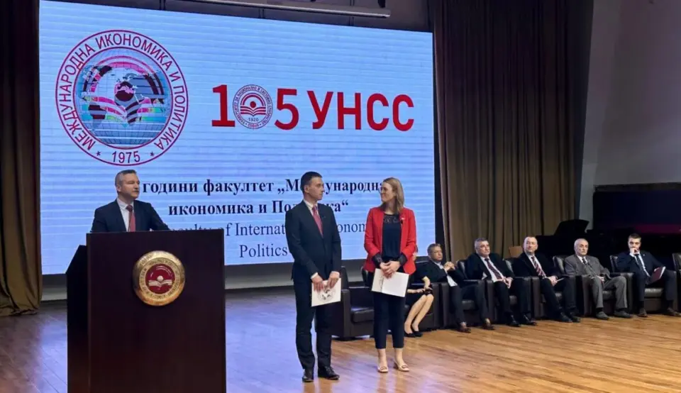 Кристиан Вигенин пред студенти: За да успееш в своя професионален и човешки път, трябва да имаш обществена цел