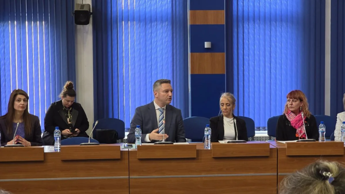 Kristian Vigenin: We owe protection and support to vulnerable families and children - photo 2