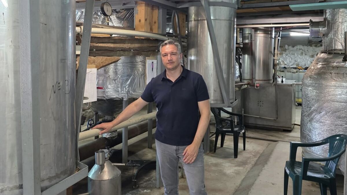 Кристиан Вигенин с ангажимент за разрешаване на проблемите на розопроизводителите (снимка 5)