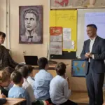 Students gave Kristian Vigenin a European open lesson. He told them what he does as an MEP