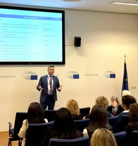 Жени социалистки посетиха Европейския парламент в Брюксел по покана на Кристиан Вигенин – снимка 5