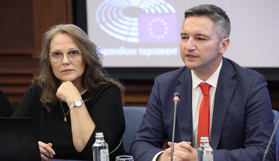 Кристиан Вигенин и Цветеслава Гълъбова с ангажимент за реформа на психично-здравната грижа