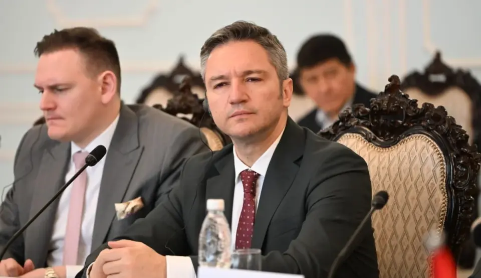 Вигенин към президента на Киргизстан: Партньорството с ЕС създава нови възможности