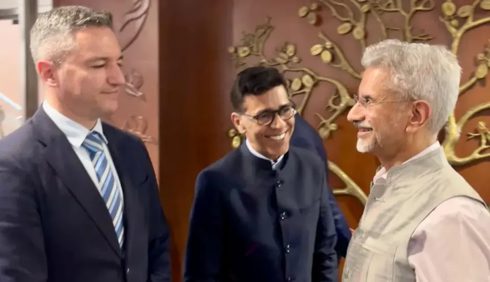 Vigenin in Delhi: The EU and India have to join forces in defence of peace and international law