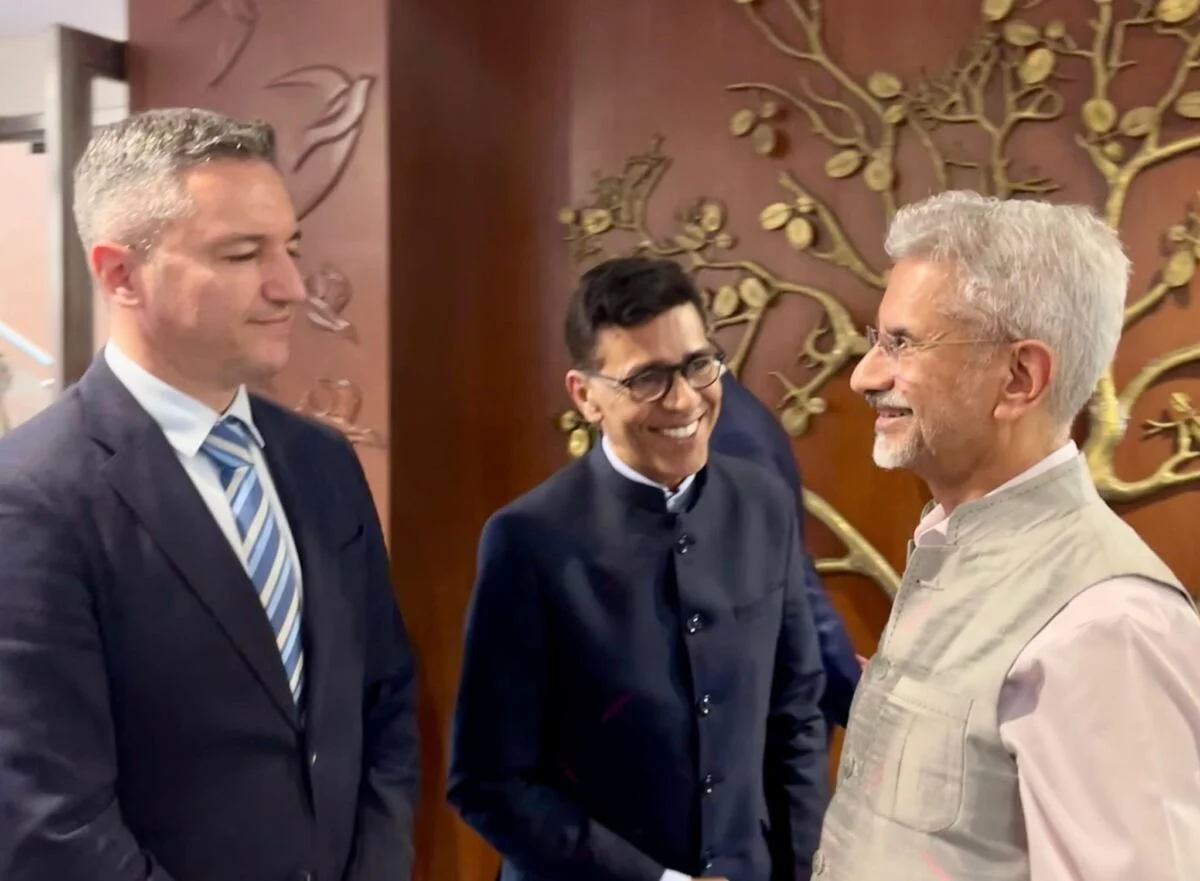 Vigenin in Delhi: The EU and India have to join forces in defence of peace and international law