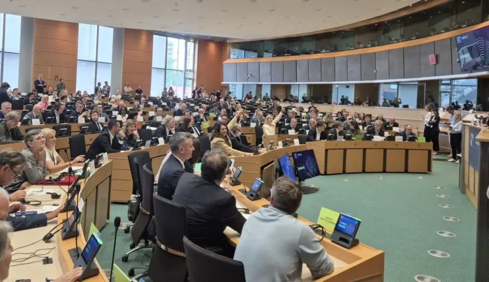 Кристиан Вигенин - Европейският парламент одобри гаранции за защита на гражданите при използването на изкуствен интелект