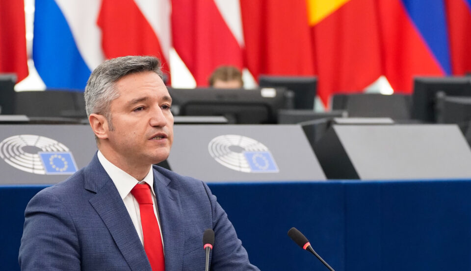 Vigenin: Europe must develop artificial intelligence its own way, competitive and accountable to people