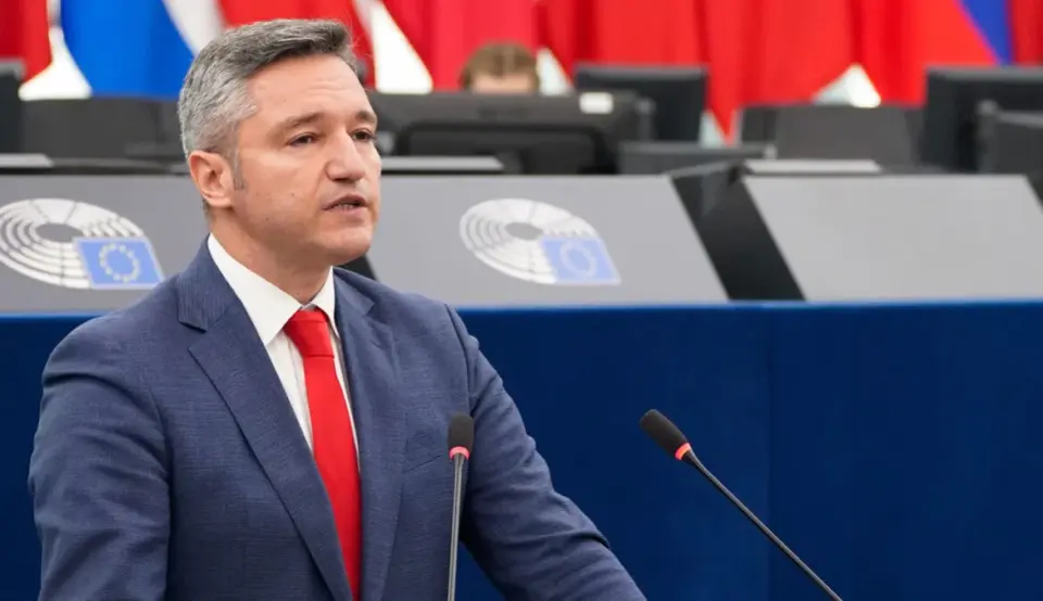 Vigenin: Europe must develop artificial intelligence its own way, competitive and accountable to people