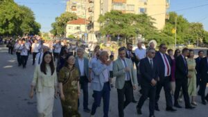 Вигенин отдаде почит на Димитър Благоев по повод 170 години от рождението му (снимка 13)
