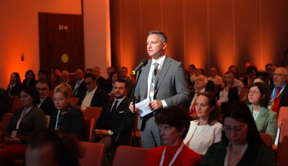 Kristian Vigenin at the discussion on the Bulgarian National Hub of the Mission on Cancer